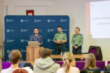 Relacja: Spotkanie z funkcjonariuszami Pomorskiego Urzędu Celno-Skarbowego w Gdyni