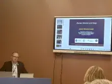 prof J. Wiewiorowski podczas wystąpienia